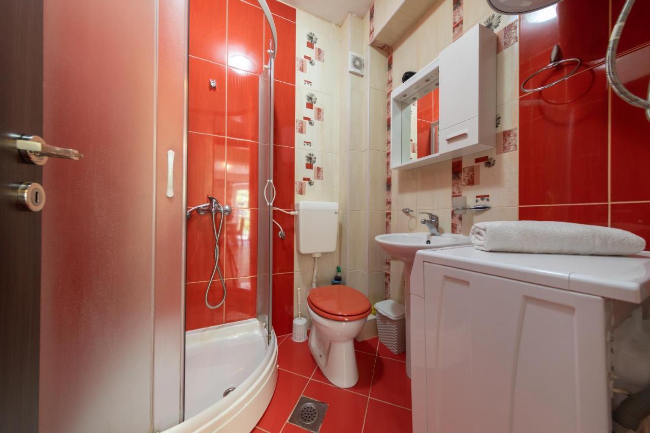 Happy Home Apartments コトル エクステリア 写真