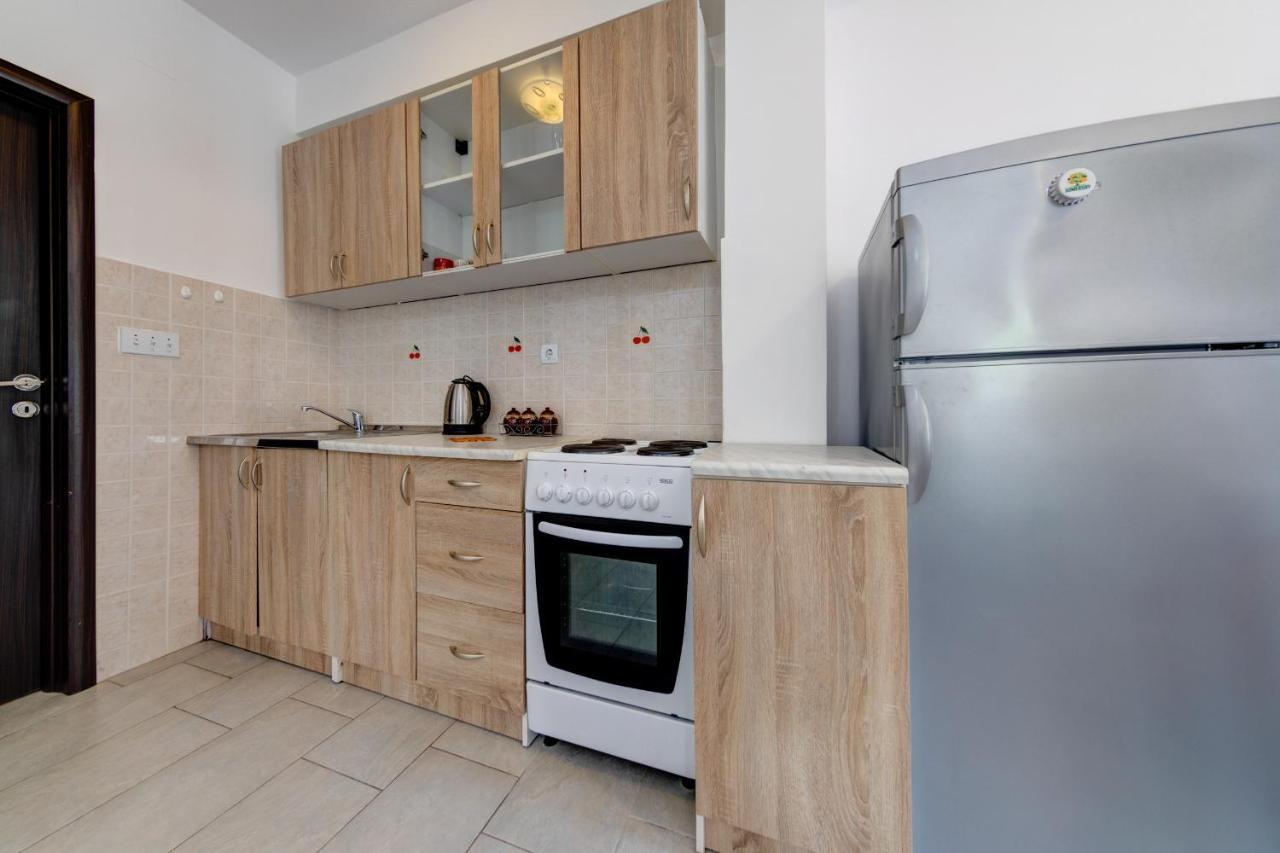 Happy Home Apartments コトル エクステリア 写真